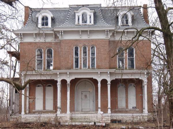 The McPike Mansion in Alton, IL